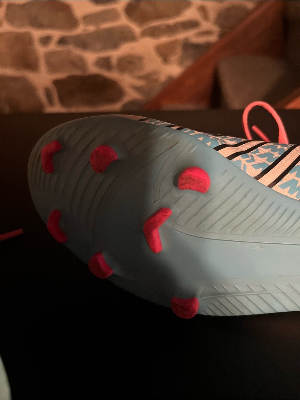 Nike - Picture 15 of 16